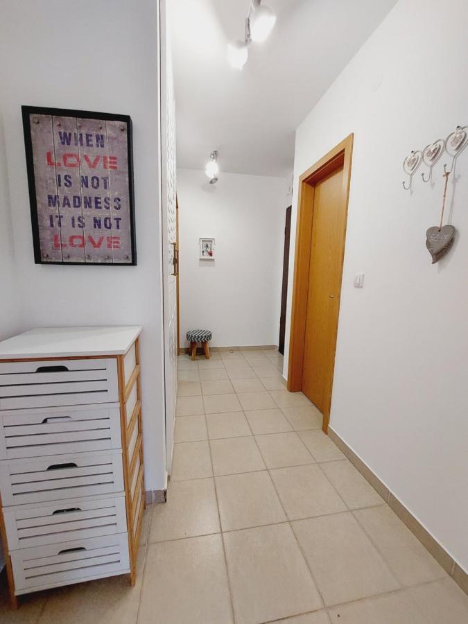 Aska Apartment บาร์ ภายนอก รูปภาพ